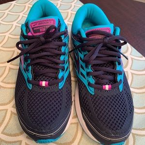 Brooks Addiction 13 women’s size 8